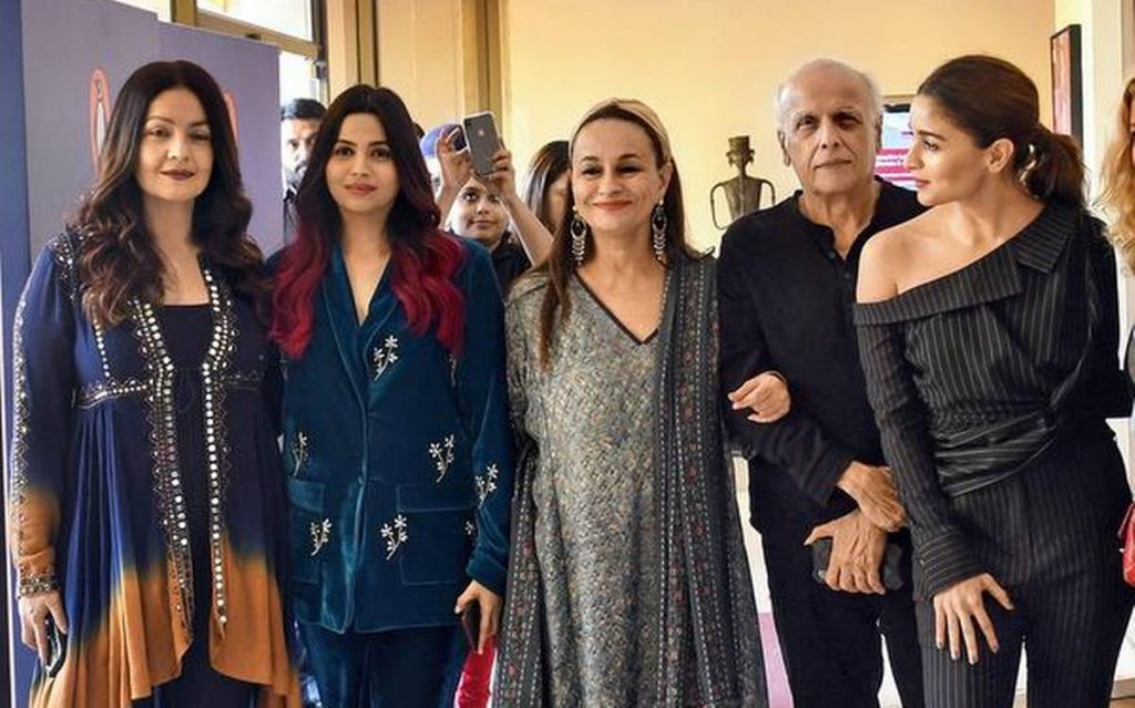 Alia bhatt with her family.