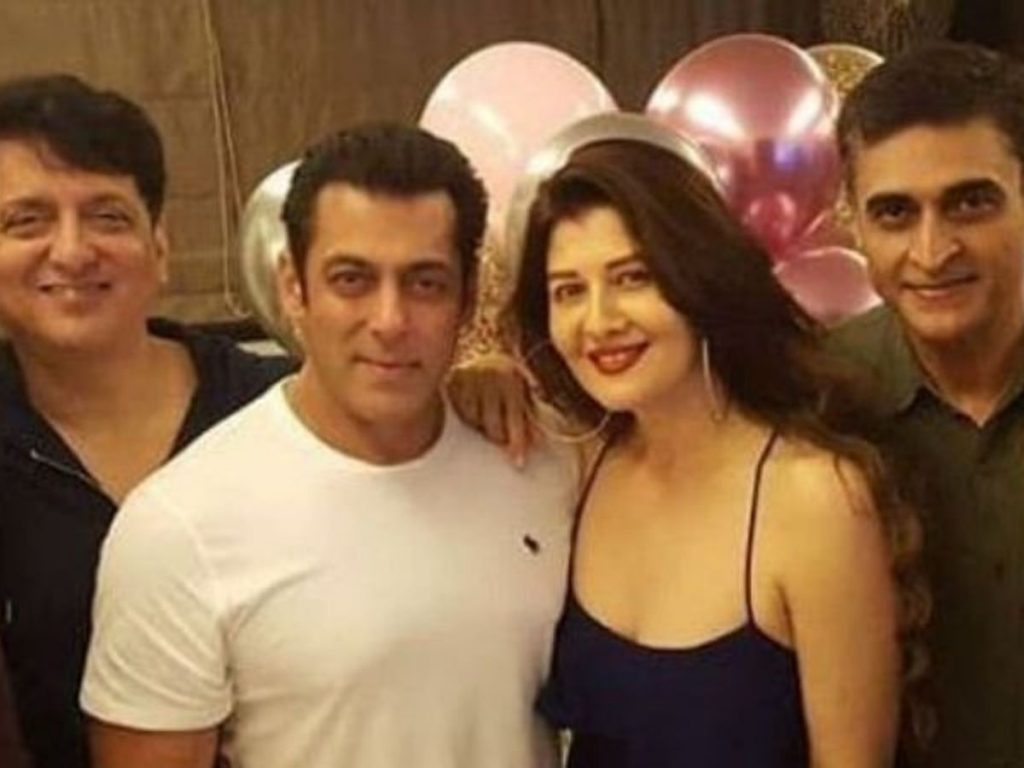 Salman Khan and Sangeeta Bijlani