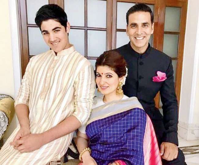 Akshay Kumar Said Nepotism Sucks & His Son Aarav Flies Economy.JPG