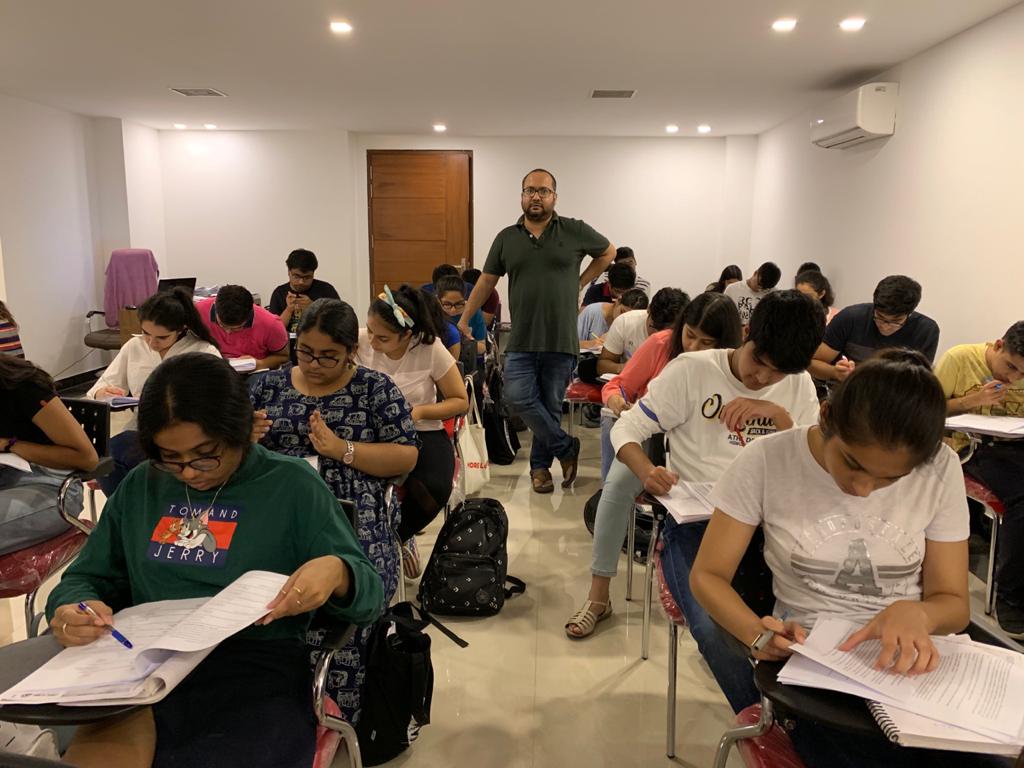 Nishant Prakash Law classes
Coaching Institute