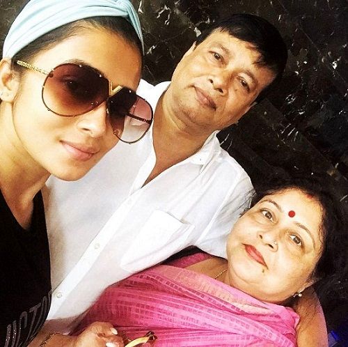 Tina Datta with her family 