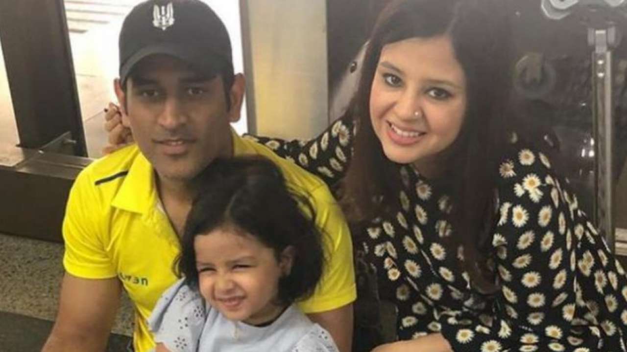 ms dhoni's wife, sakshi dhoni pregnant