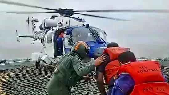 Whilst Gujarat Cyclone 'Biparjoy', Woman Delivers Baby After Her Rescue Operation!