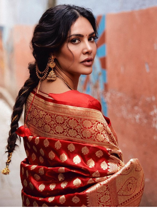 Esha Gupta