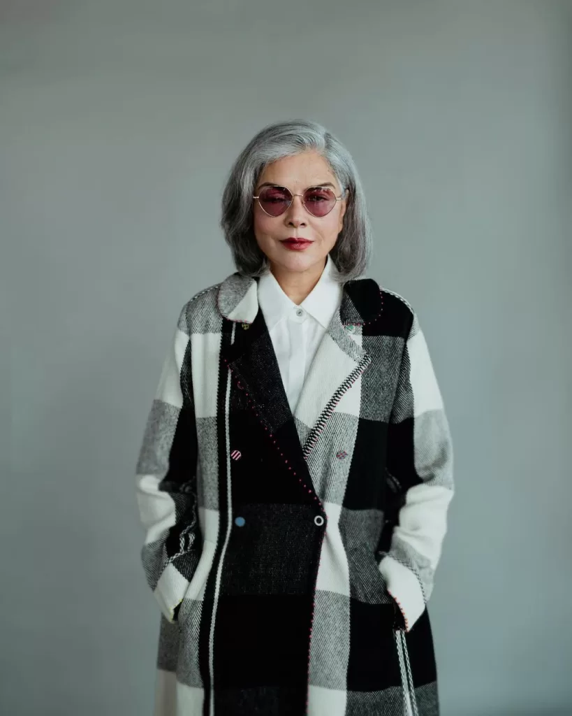 When Zeenat Aman Stumbled On Bollywood Icons Over Airport Mural: Remembering Her Golden Days, 'The Past Is Etched In Stone.....'