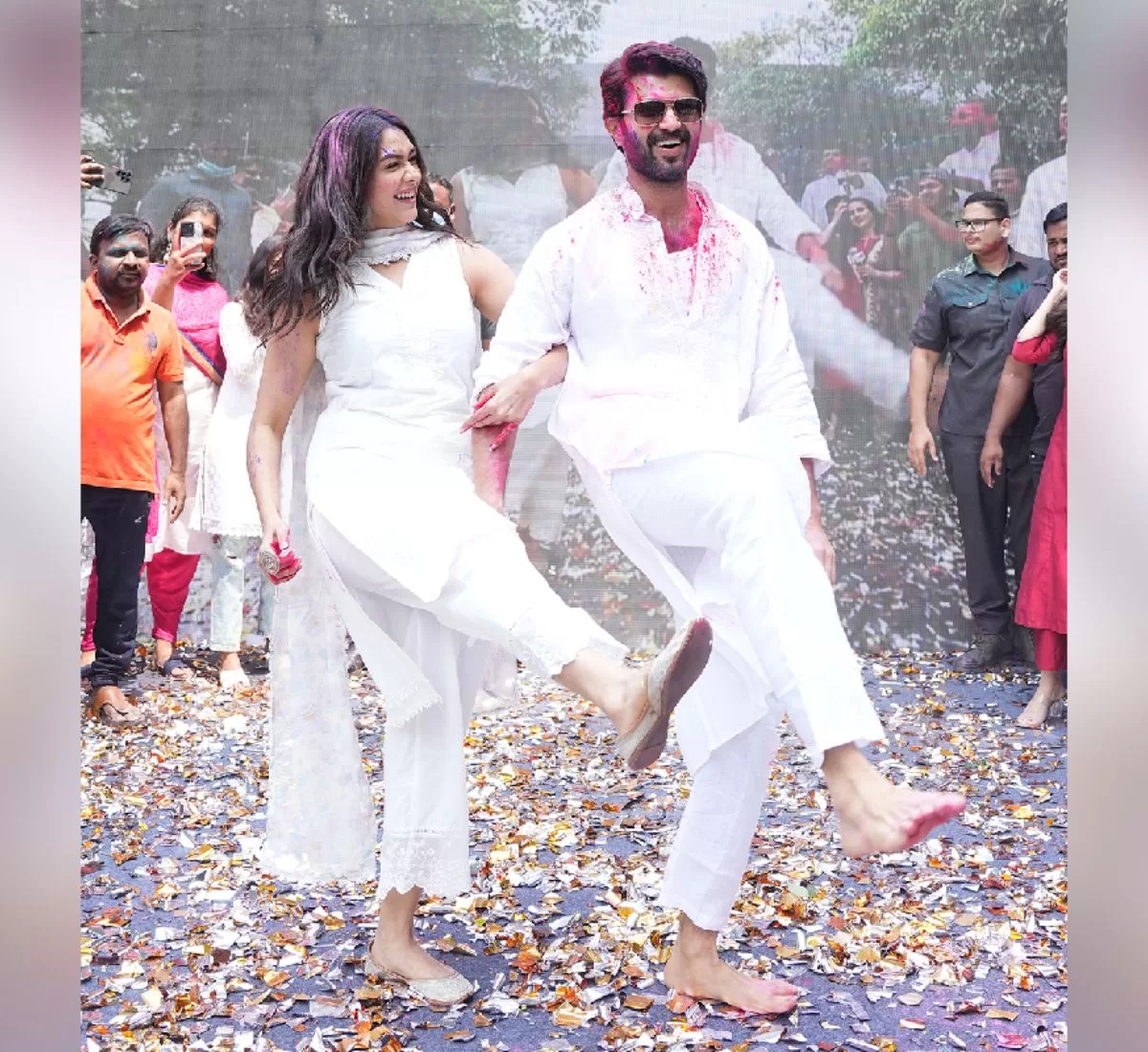Family Star Duo Vijay Deverakonda and Mrunal Thakur Spread Holi Cheer Through Dance Extravaganza!