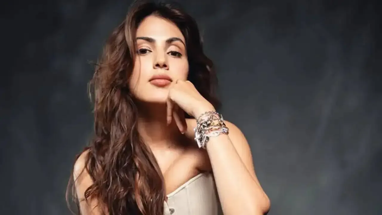 Rhea Chakraborty photo