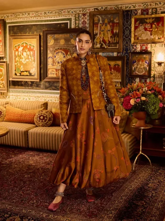 Sonam Kapoor Photo