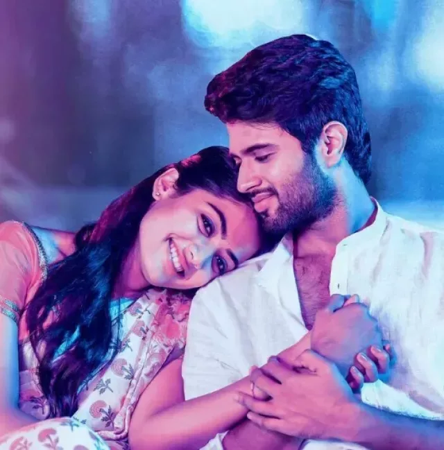 Vijay and Rashmika holding hand picture