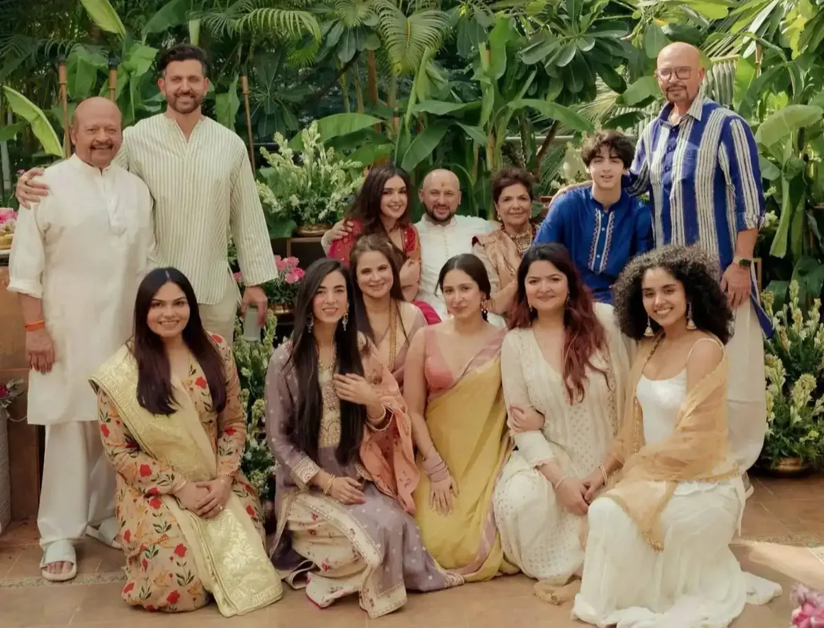 Hrithik Roshan Family Picture