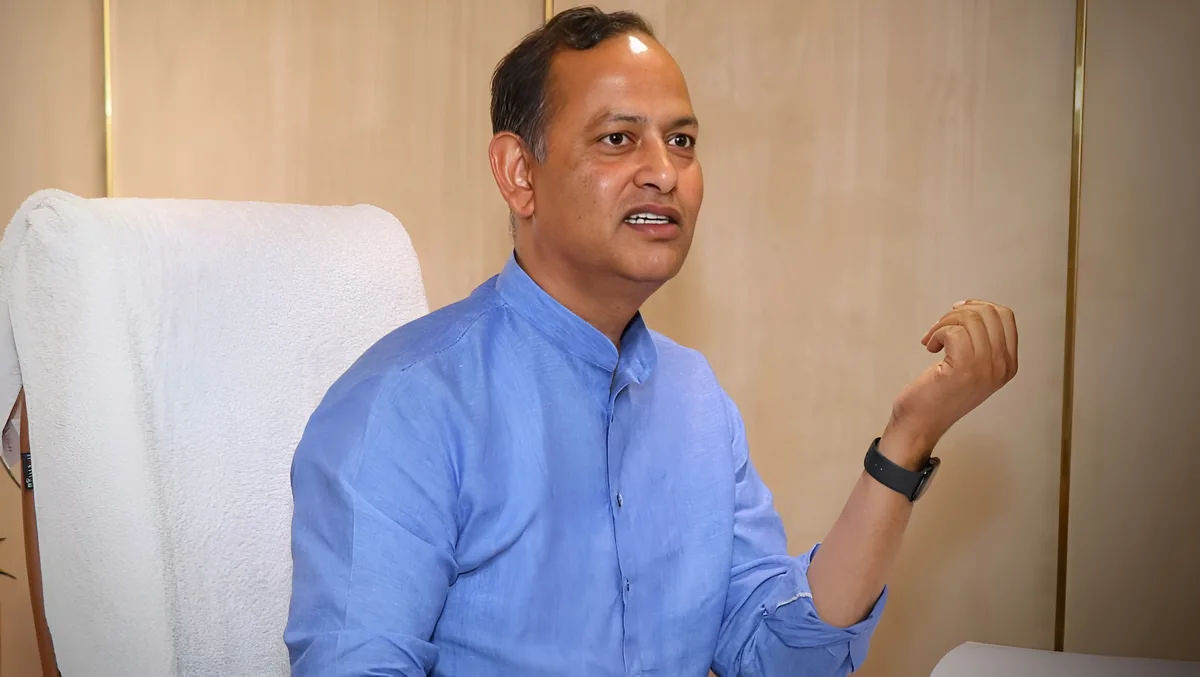 Ravinder Indraj Singh Picture