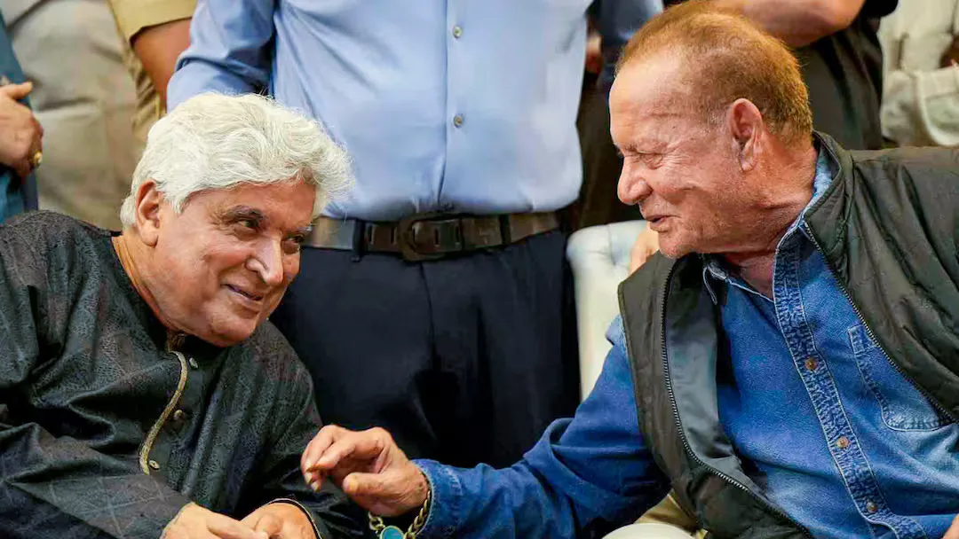 Javed Akhtar visit hospital